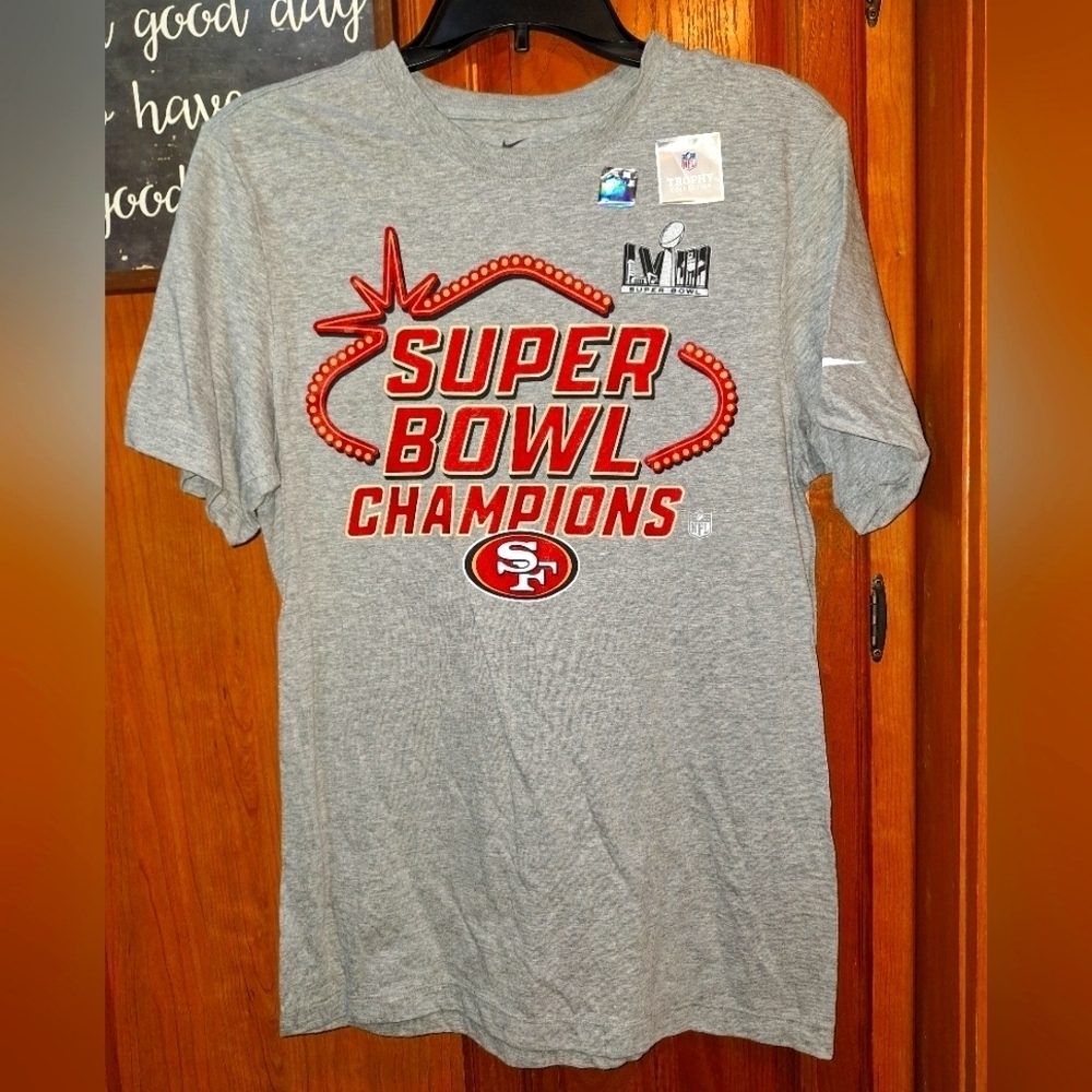 A Nike Tee San Francisco Gray Super Bowl Champions T-Shirt I  A Mens Size